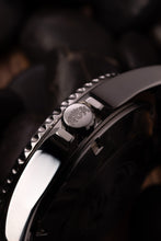 TAA02004B9