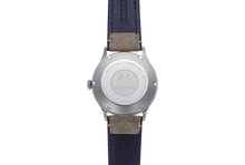 Orient Bambino Version 4 RA-AC0P02L10B classic watch silver blueOrient Bambino Version 4 RA-AC0P02L10B classic watch silver blue
