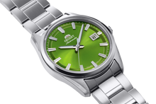 Orient Stretto Date